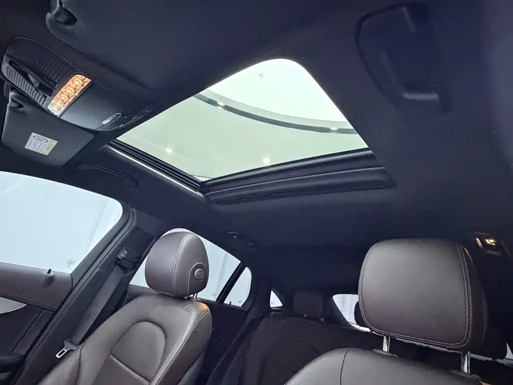 Mercedes-Benz GLC Coupe — миниатюра 13