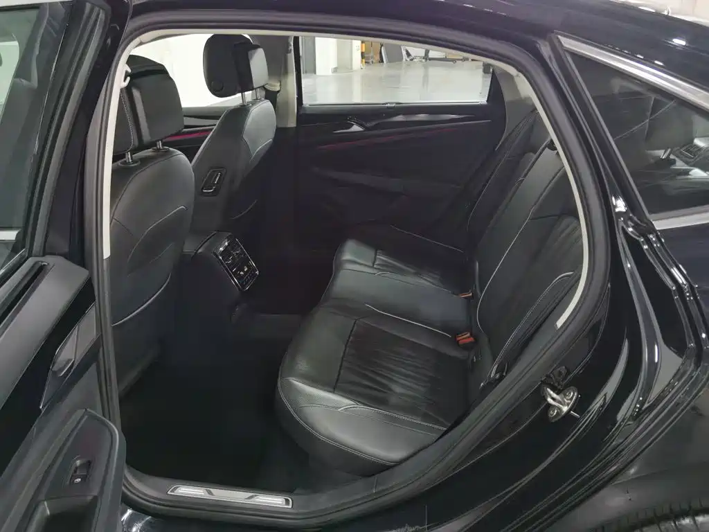 Volkswagen Passat — миниатюра 15