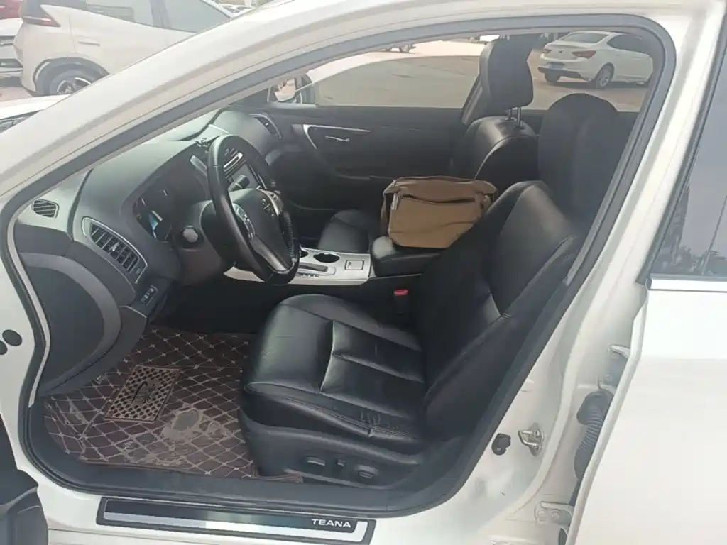 Nissan Teana — миниатюра 15