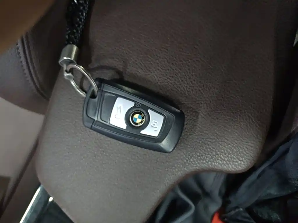 BMW 3 Series — миниатюра 9