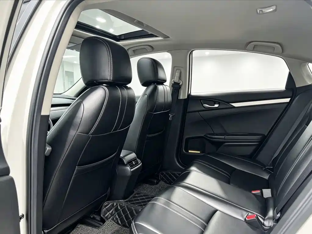 Honda Civic — миниатюра 6