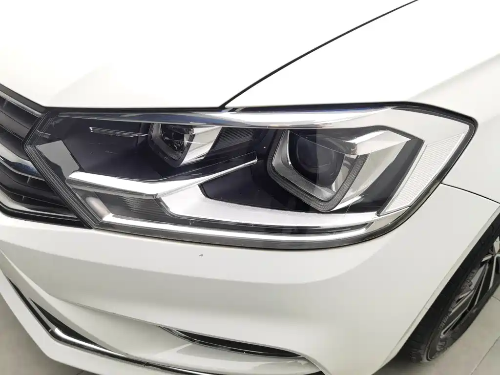Volkswagen Bora — миниатюра 7
