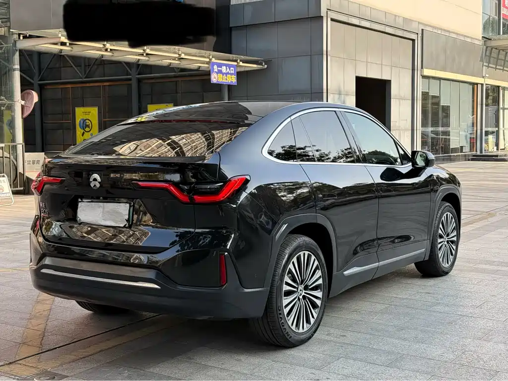 NIO NIO EC6