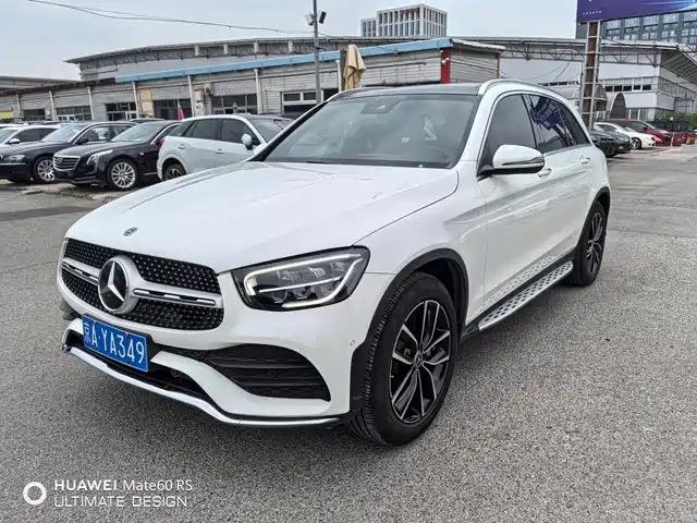 MERCEDES-BENZ  GLC 2021
