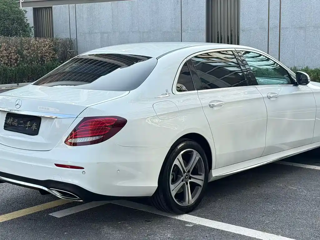 Mercedes-Benz E-Class E 2019 E 260 L Sport