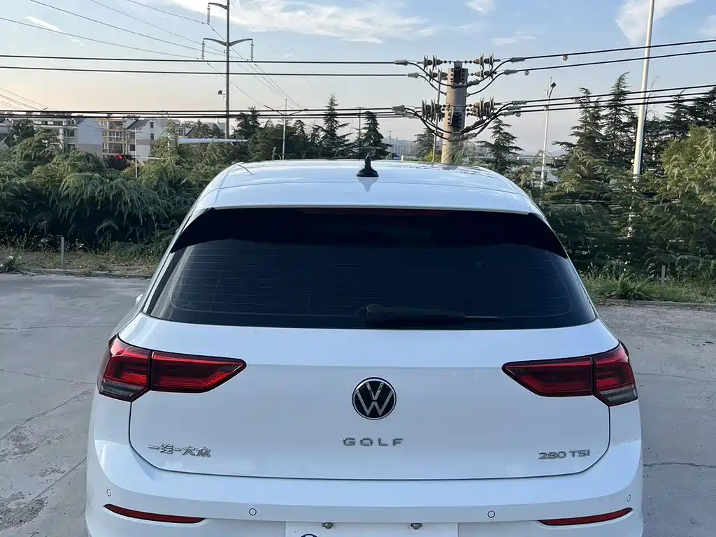 Volkswagen Golf — миниатюра 4
