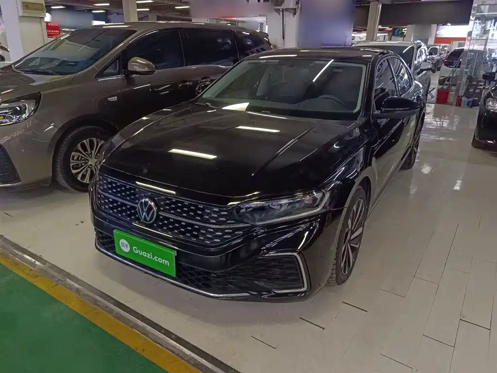Volkswagen Passat 2022