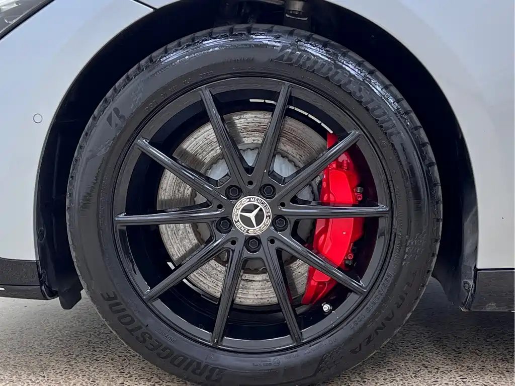 Mercedes-Benz EQE — миниатюра 10