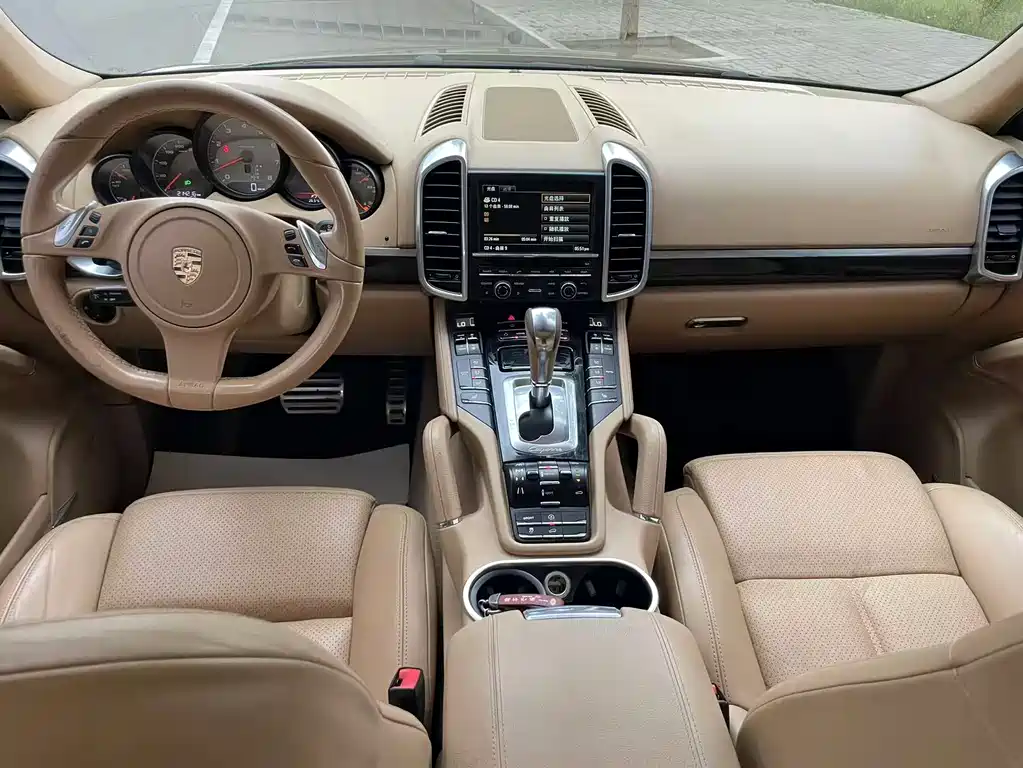 Porsche Cayenne 2011 Cayenne S 4.8L