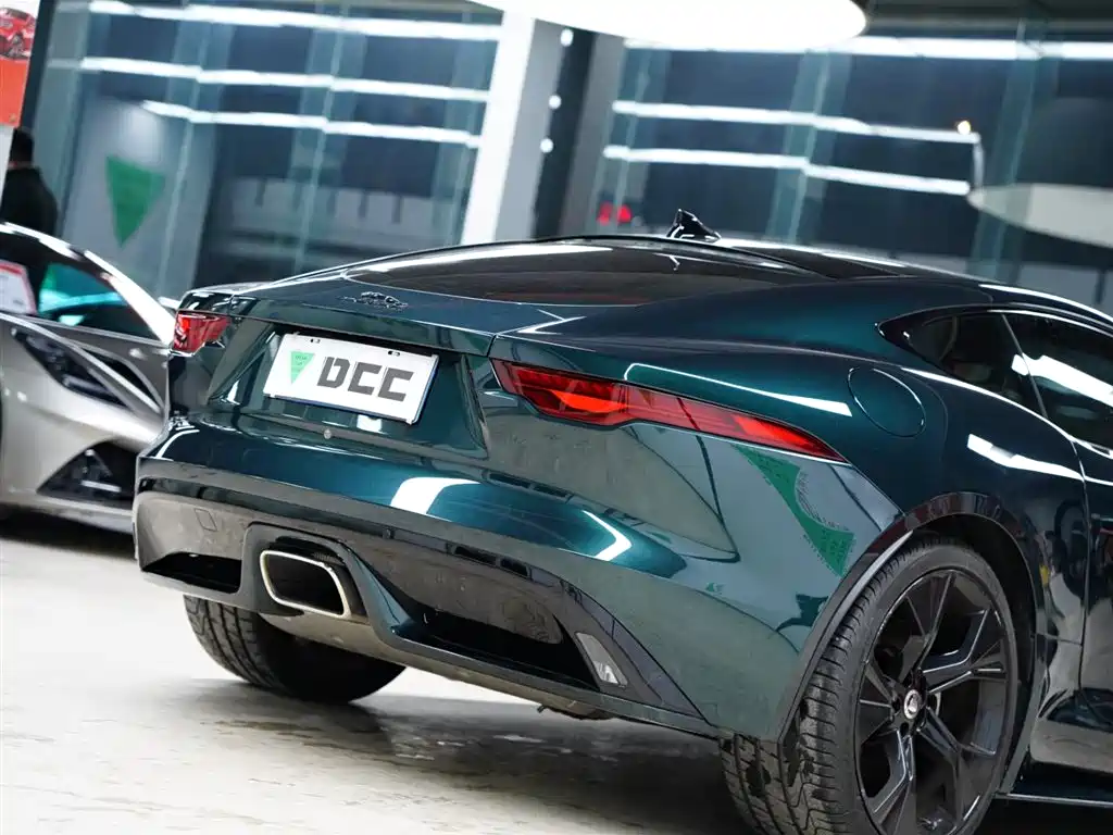 JAGUAR F TYPE