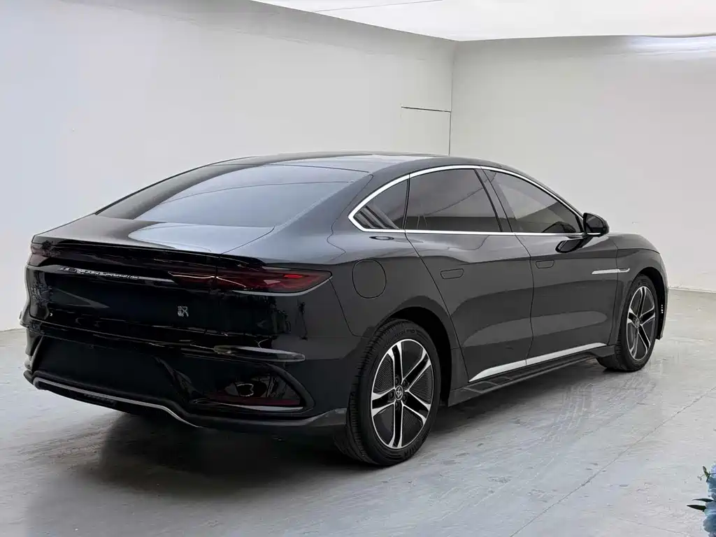BYD Han — миниатюра 9