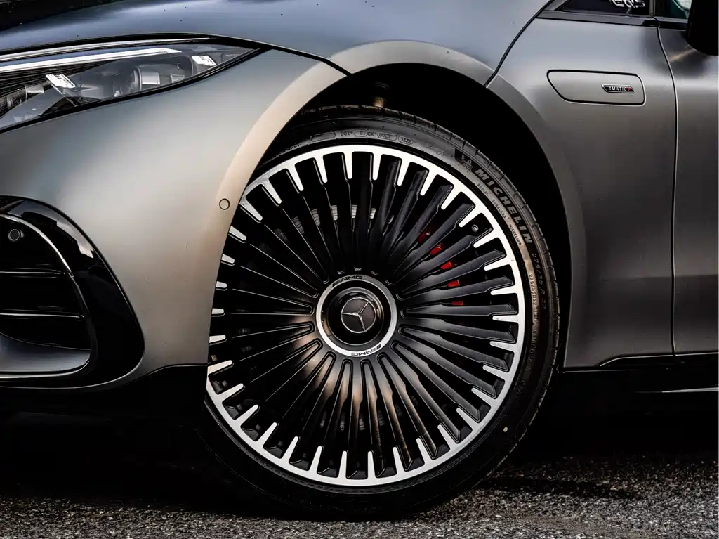 MERCEDES-BENZ EQS AMG