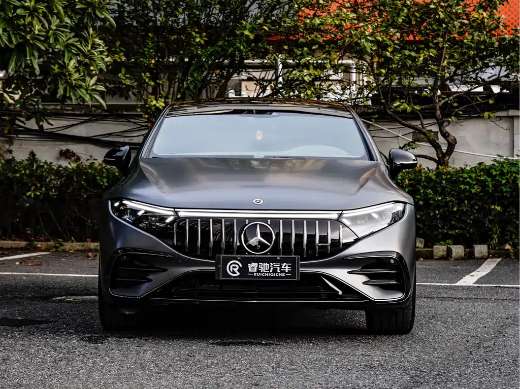 MERCEDES-BENZ EQS AMG