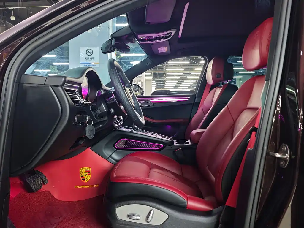 Porsche Macan — миниатюра 8