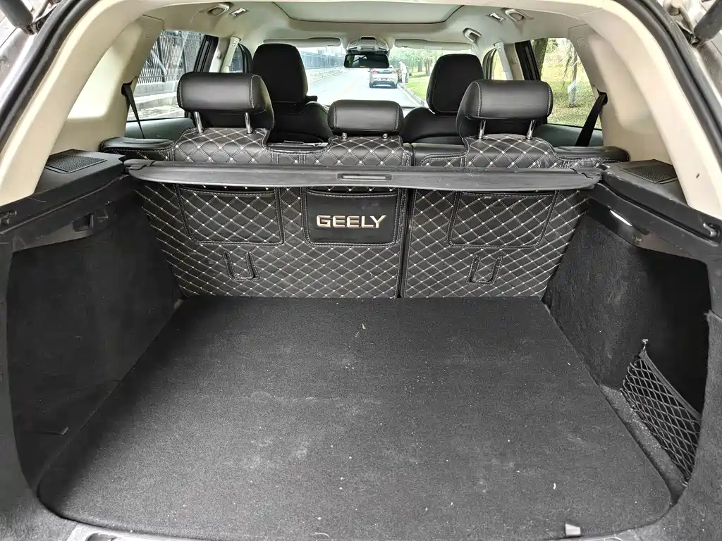 Geely Boyue — миниатюра 13