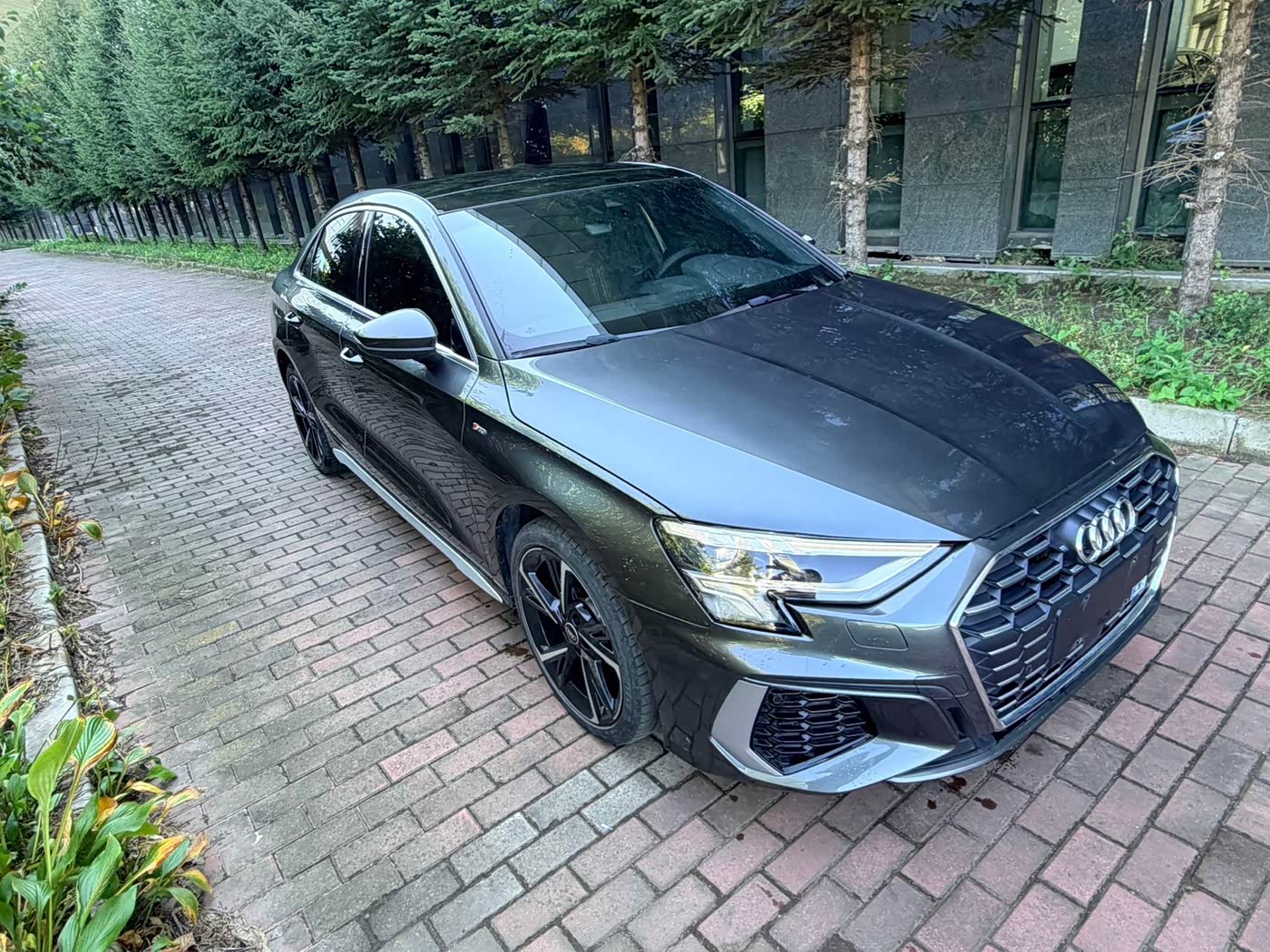 Audi A3 1.4 л 2022 г. Серебристо-серый, пробег 45000 км