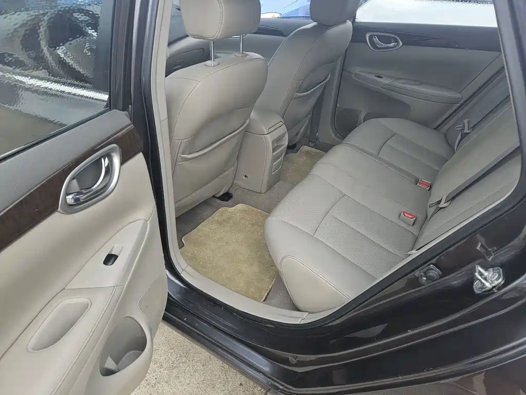Nissan Sylphy — миниатюра 6