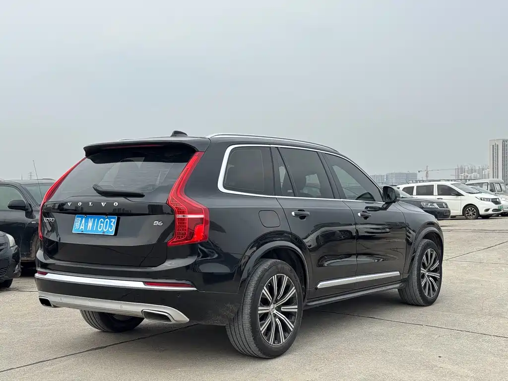 Volvo XC90 — миниатюра 16