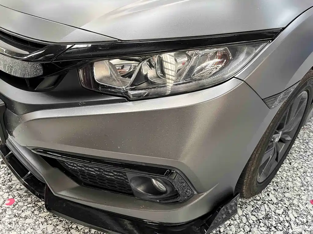 Honda Civic — миниатюра 4