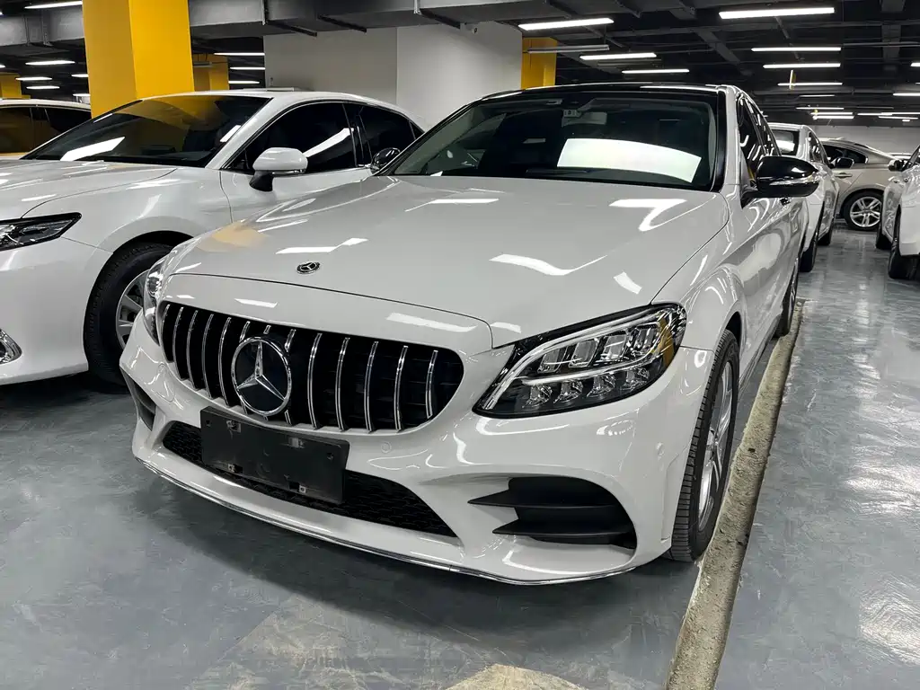 Mercedes-Benz C-Class 2019