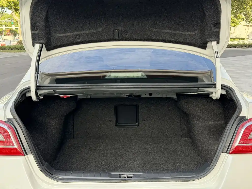 Nissan Teana — миниатюра 15