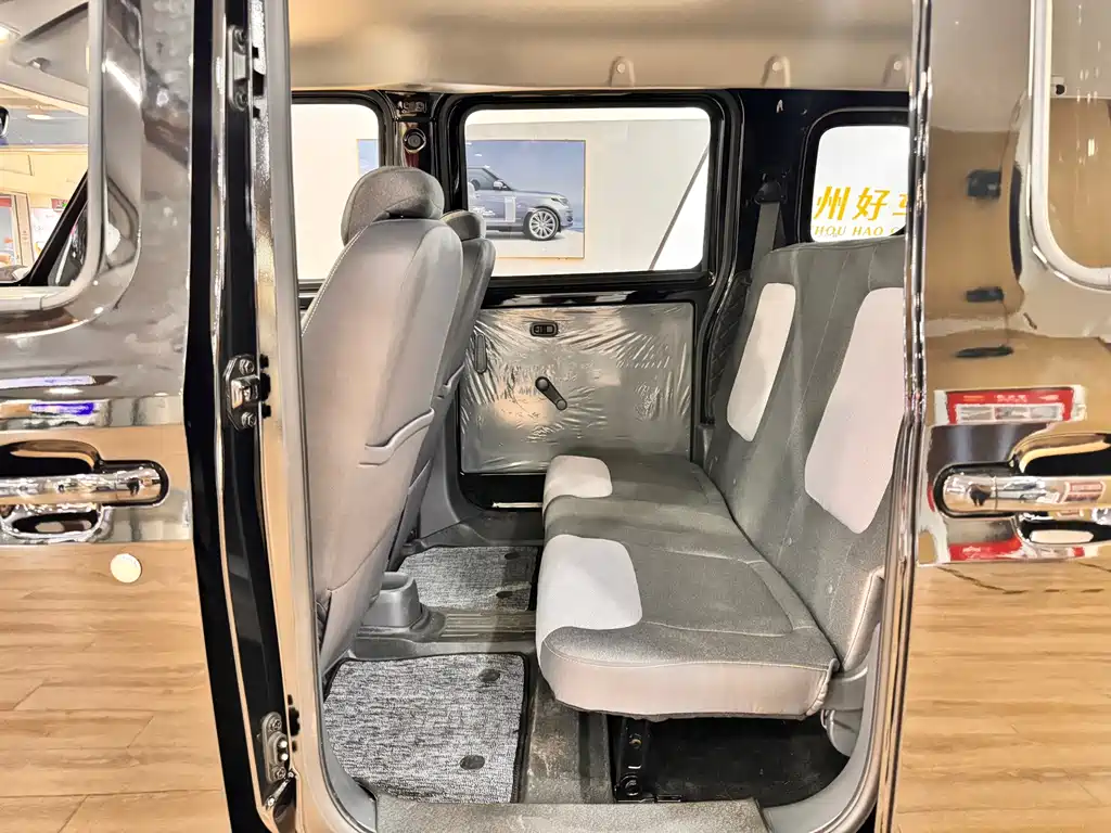 Wuling Zhiguang EV — миниатюра 13