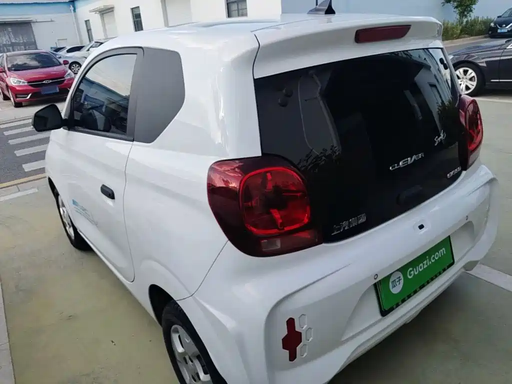 Roewe Clever — миниатюра 5