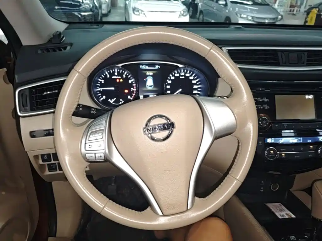 Nissan X-Trail — миниатюра 11