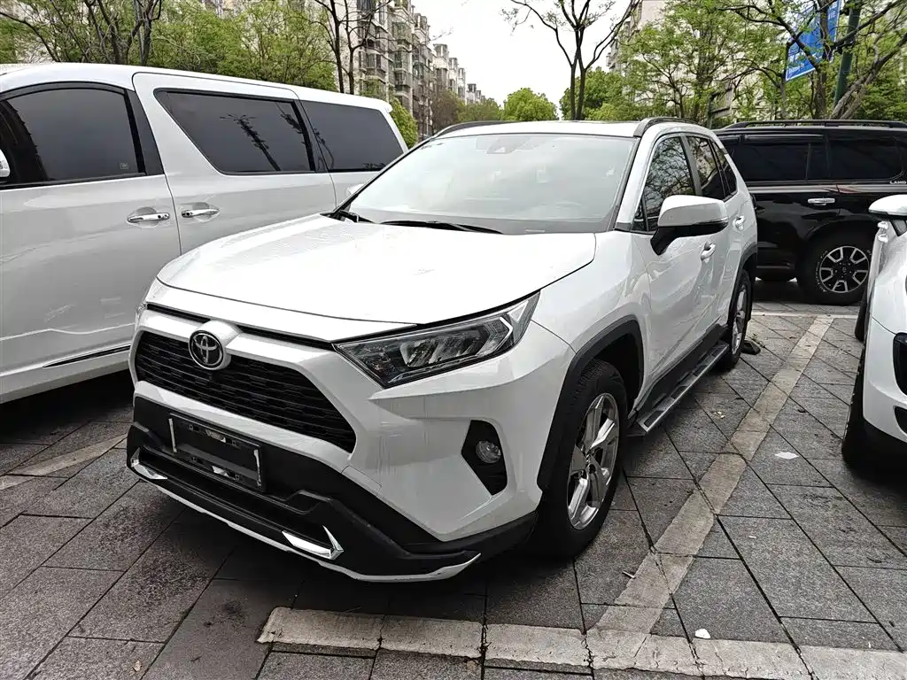 Toyota RAV4 2023