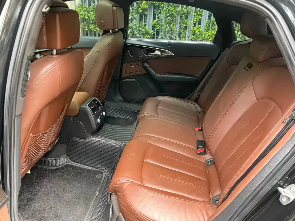 Audi A6L — миниатюра 9