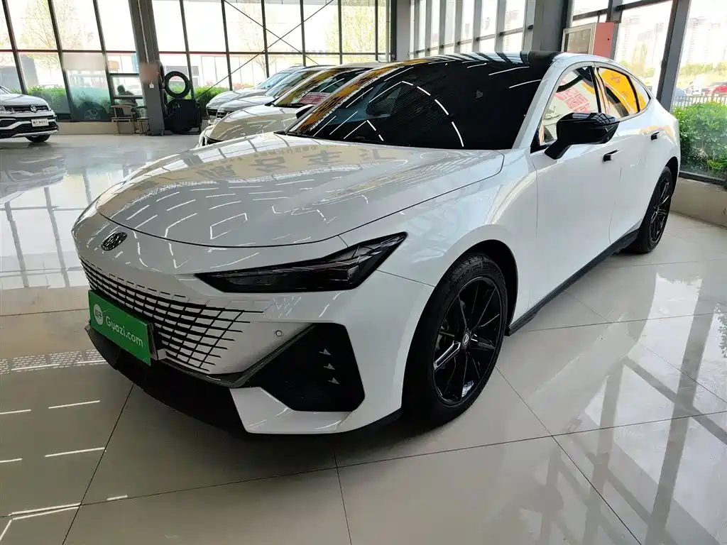 Changan UNI-V 2023