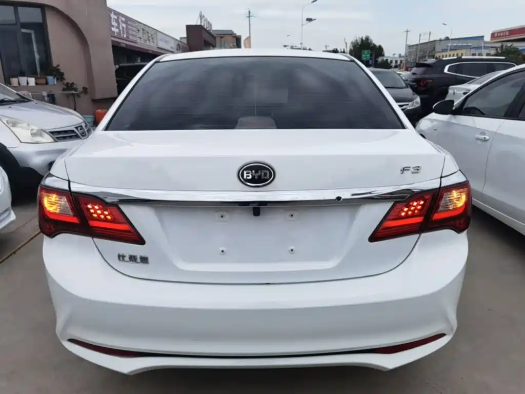 BYD F3 — миниатюра 6