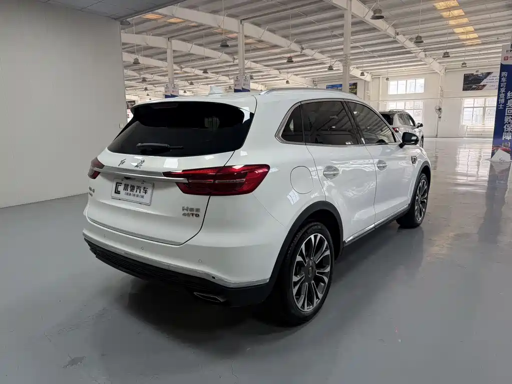 Hongqi HS5 2019 2.0T