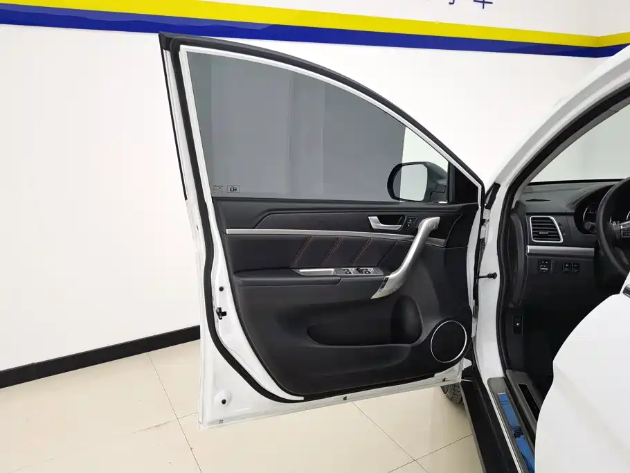 Haval M6 — миниатюра 7