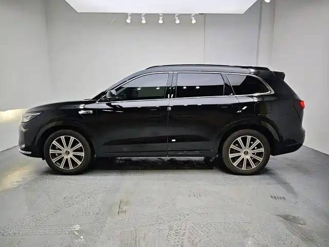 Aito M7 2024 1.5T Smart Drive Pro 5 мест