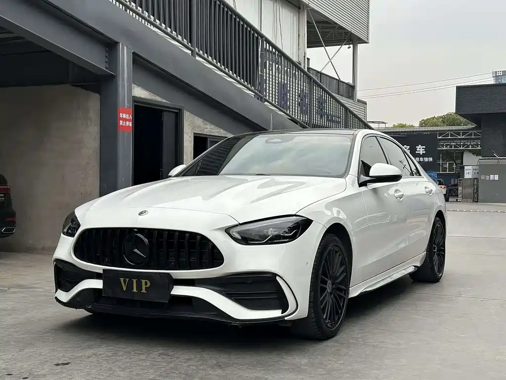 Mercedes-Benz C-Class 2022