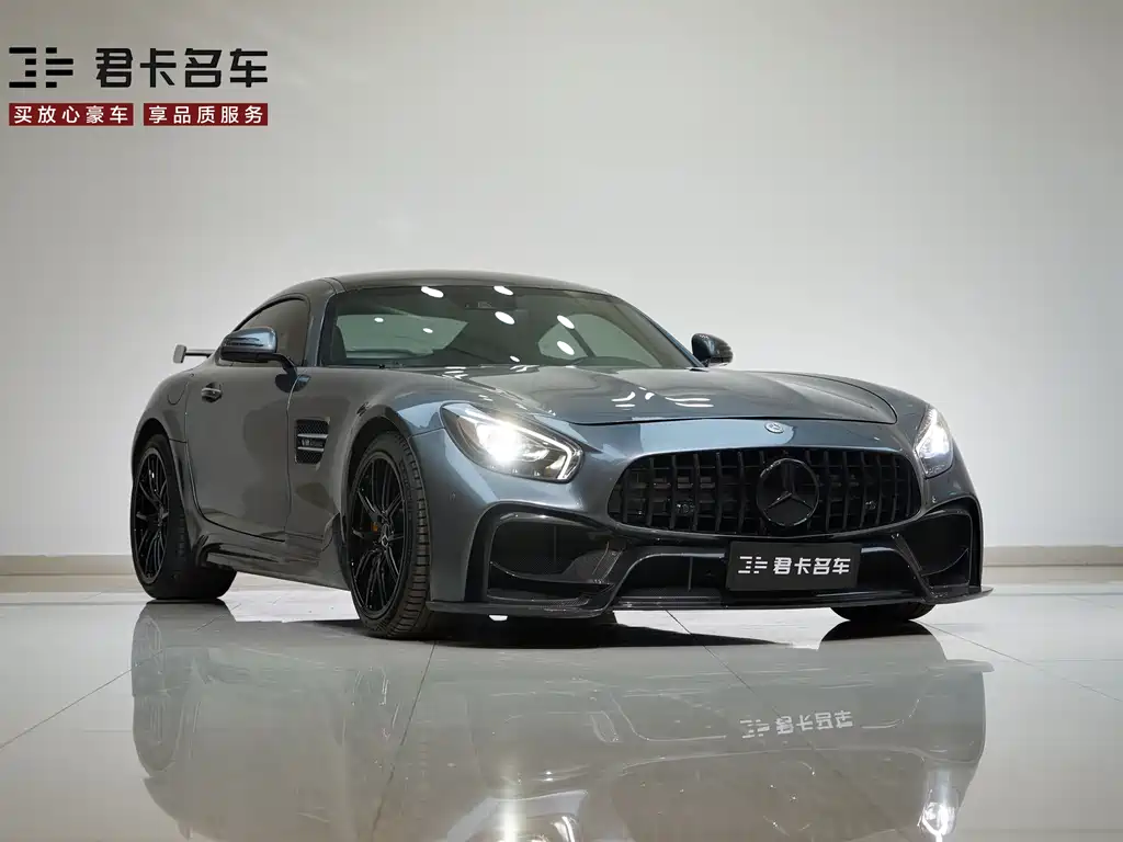 MERCEDES-BENZ AMG GT