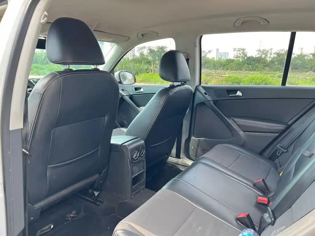 Volkswagen Tiguan — миниатюра 5