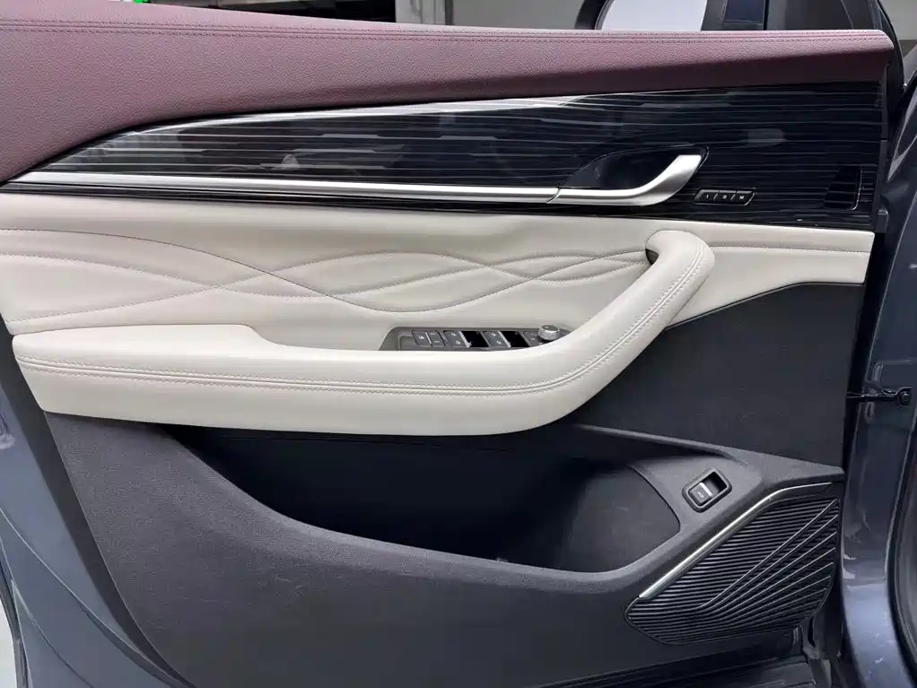 Geely Xingyue L — миниатюра 5