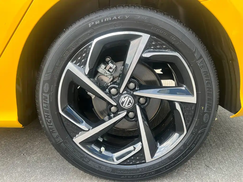 MG MG5 — миниатюра 10