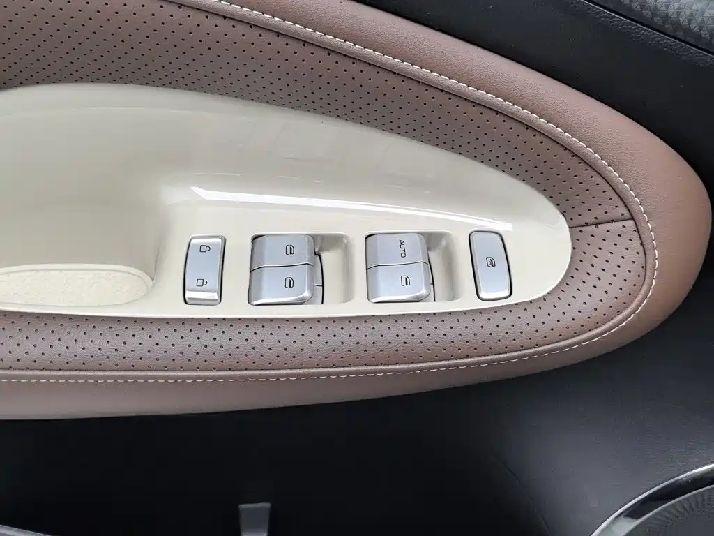Wuling Bingo — миниатюра 9
