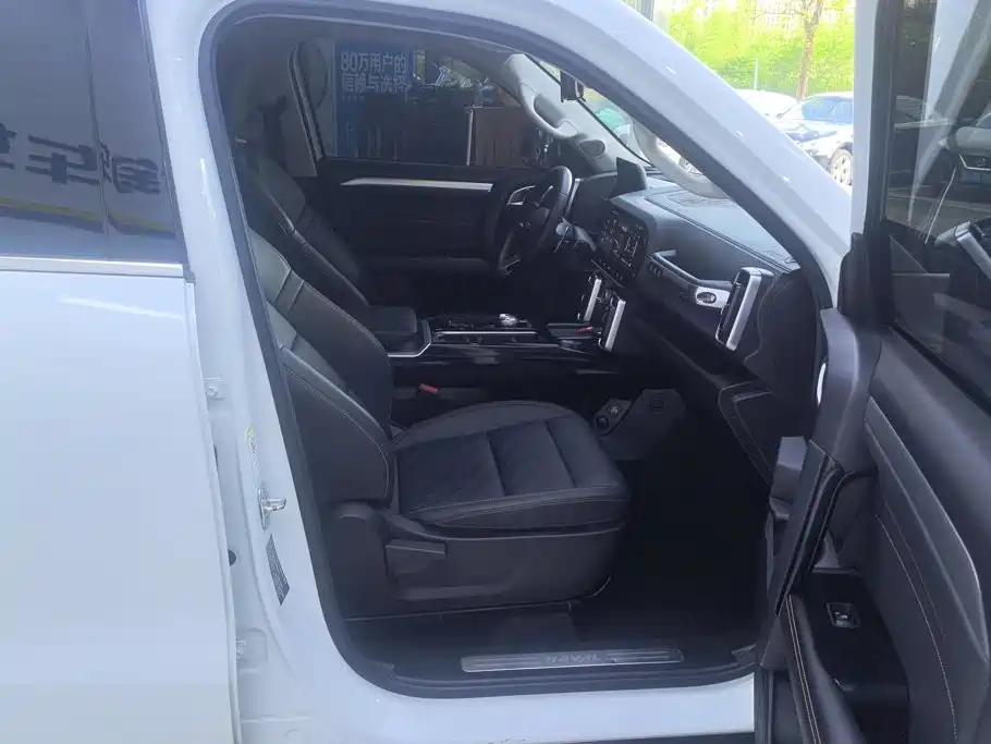 Haval Dargo 2.0T DCT 2WD Mid Splendid Hunt Dog Edition, фото 8