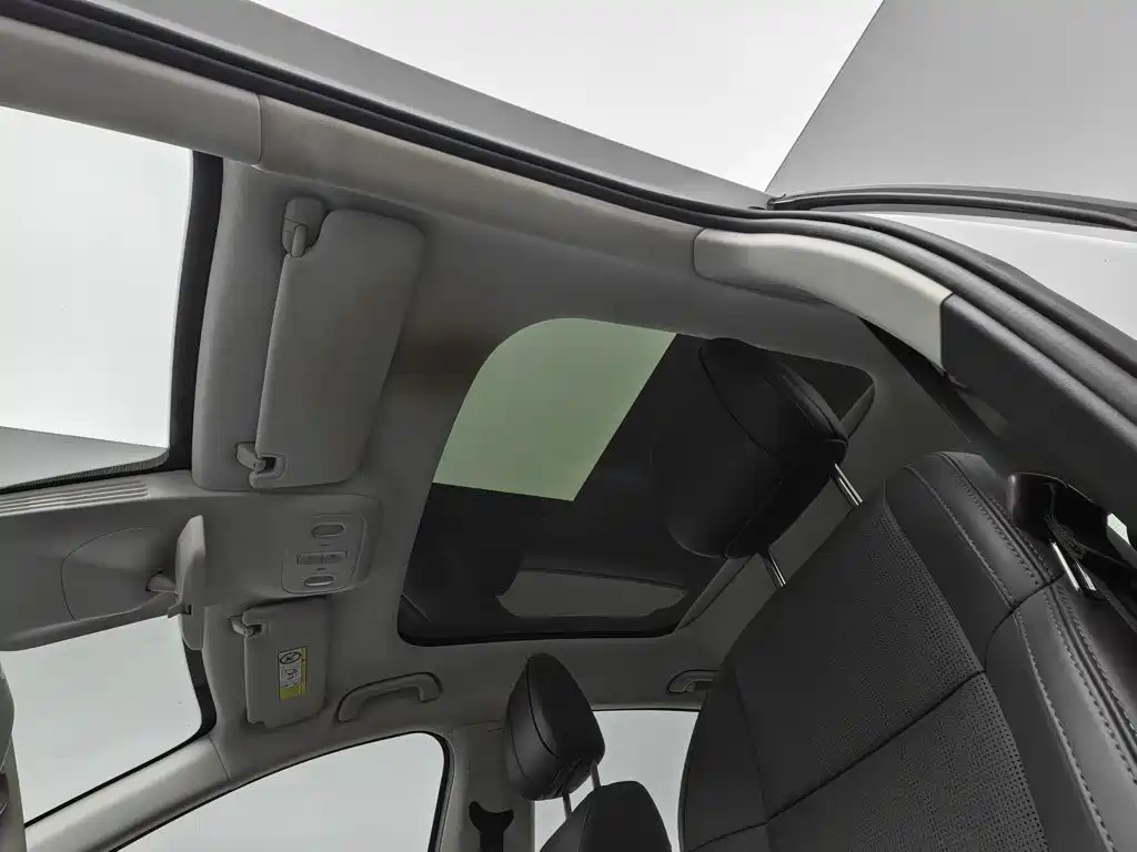 Leapmotor Leapmotor B01 — миниатюра 14