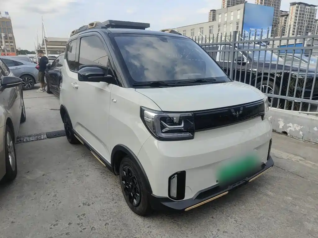Wuling MINIEV — миниатюра 4