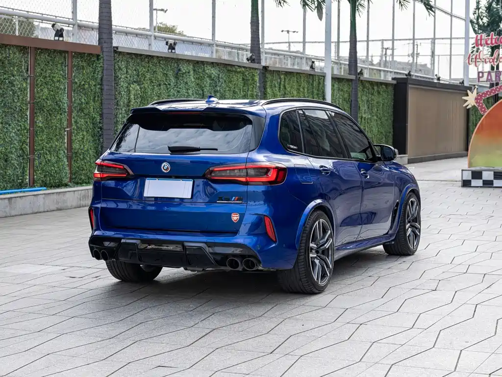 BMW X5 M