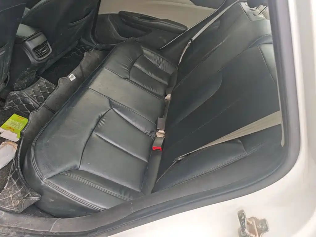 Buick Excelle — миниатюра 17