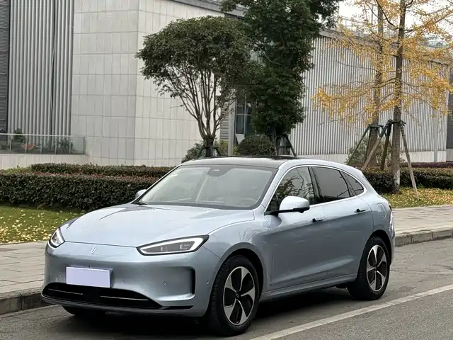 AITO ASK THE WORLD M5 2022