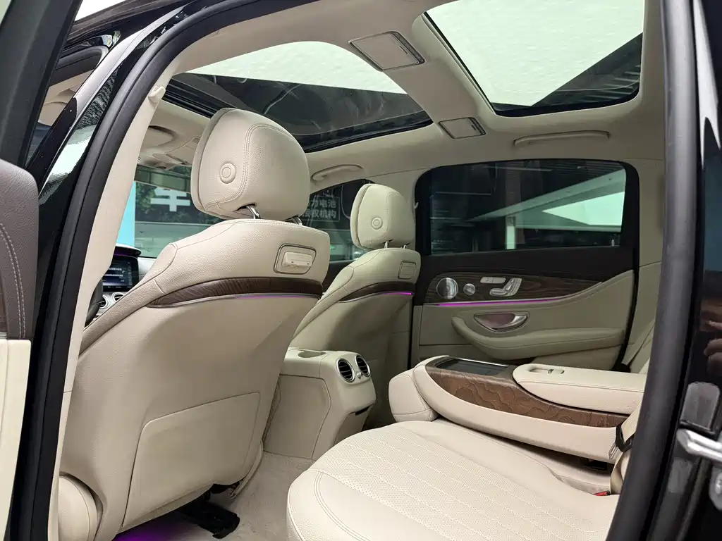 Mercedes-Benz E-Class E 2019 E 300 L Luxury