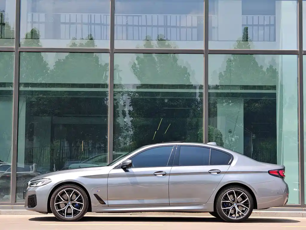 BMW 5 Series 5 2021 530i M Sport