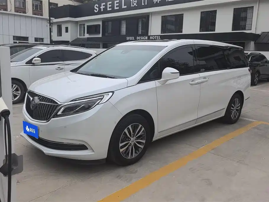 Buick GL8